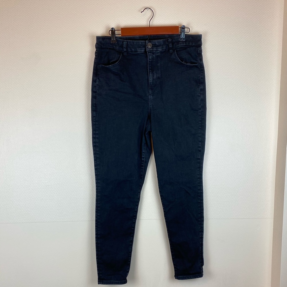 American Eagle Black Curvy Hi-Rise Jegging Jeans